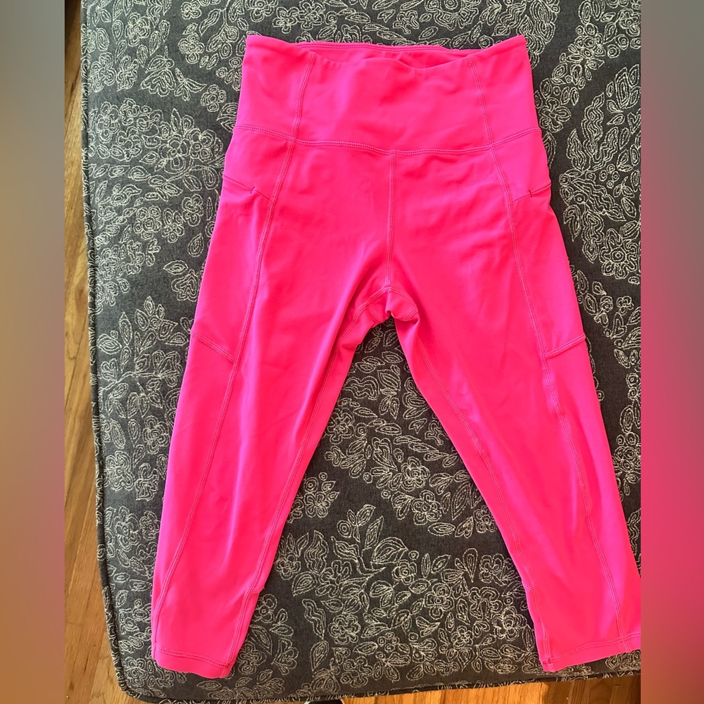 Zyia leggings